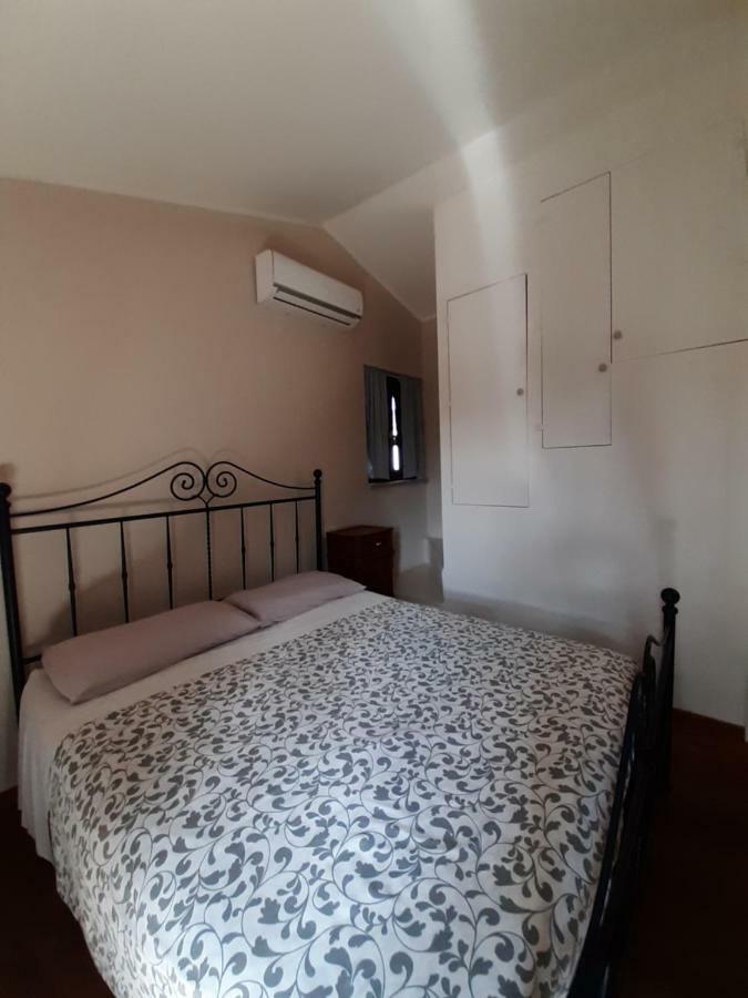 B&B La Casa Di Alice Фоліньо Екстер'єр фото