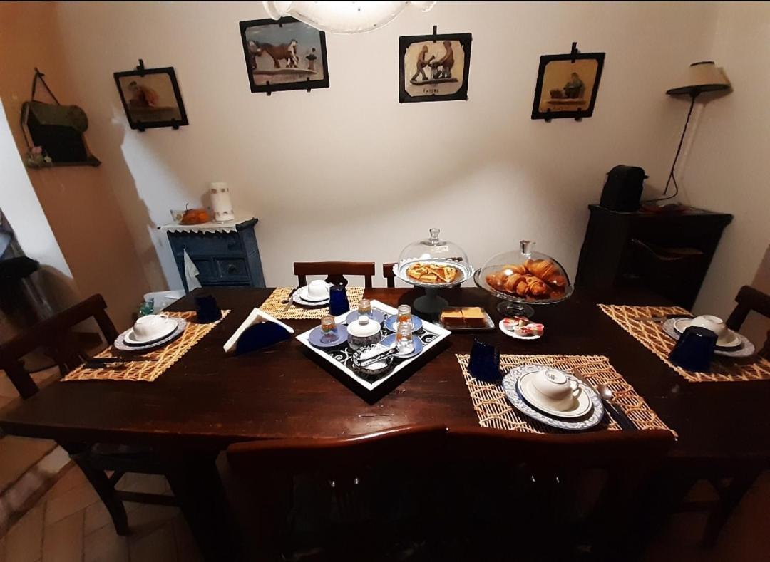 B&B La Casa Di Alice Фоліньо Екстер'єр фото